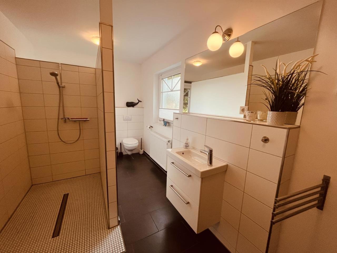 Ferienhaus De Niege Leive 博恩 外观 照片